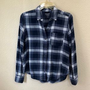 Abercrombie &fitch women flannel plaid shirt , size S